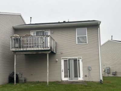 partial back view with balcony
