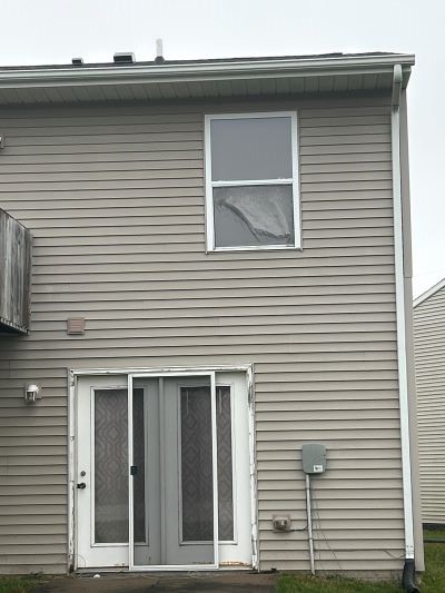 Partial back view with double door